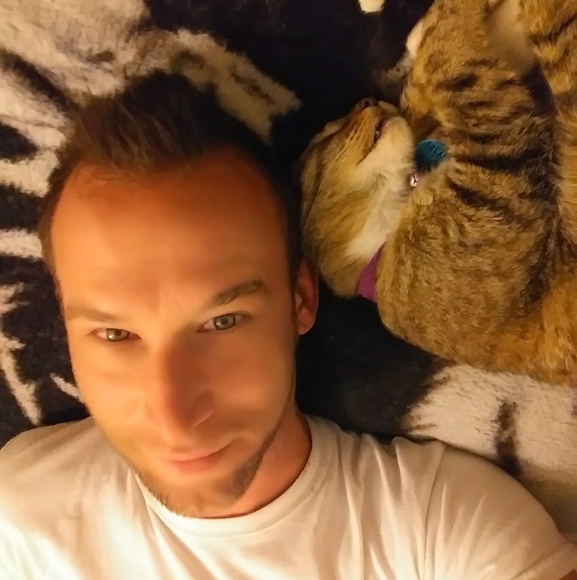 Meet your Posher, Dustin - Picture 1 of 1